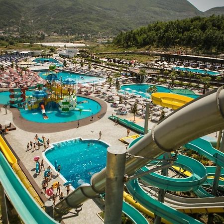 Equos Resort Hotel Tirana Exteriör bild